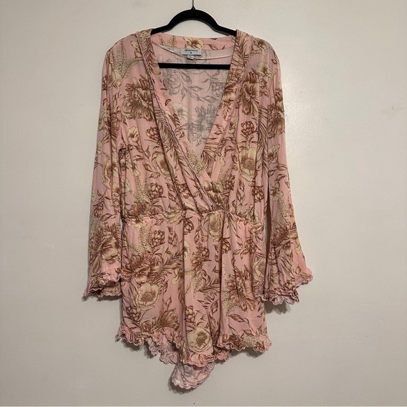 Agua Bendita x Target Romantic Floral Print Flare Sleeve Romper - Size XL - Picture 2 of 7